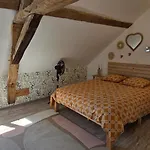 Du Bois Richer 4 Etoiles 15 Personnes Avec Piscine * Fougeré