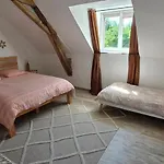 Du Bois Richer 4 Etoiles 15 Personnes Avec Piscine * Fougeré