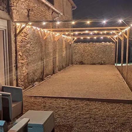 Tatil Evi Du Bois Richer 4 Etoiles 15 Personnes Avec Piscine