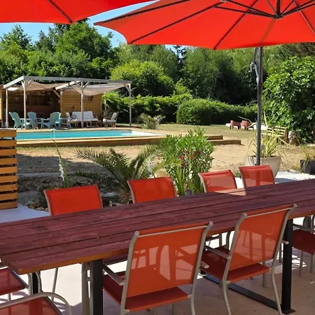 Du Bois Richer 4 Etoiles 15 Personnes Avec Piscine Fougere (Maine-et-Loire)