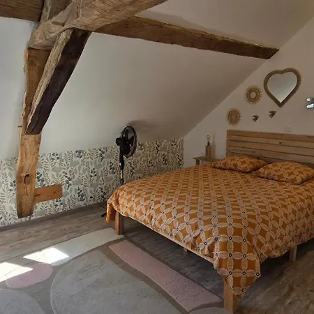 Du Bois Richer 4 Etoiles 15 Personnes Avec Piscine * Fougere (Maine-et-Loire)