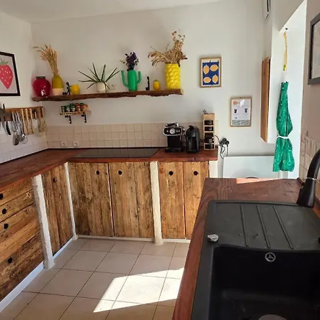 Du Bois Richer 4 Etoiles 15 Personnes Avec Piscine Fougere (Maine-et-Loire)