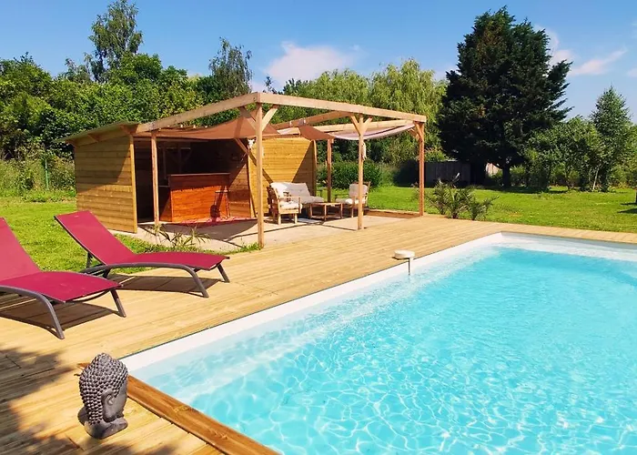 Du Bois Richer 4 étoiles Avec Piscine Casa vacanze Fougere (Maine-et-Loire)